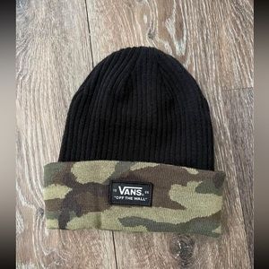 Boys Vans camo beanie